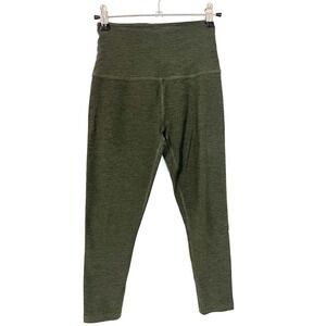 Beyond Yoga Olive Green High Rise Spacedye‎ Cropped Leggings Workout Size XS